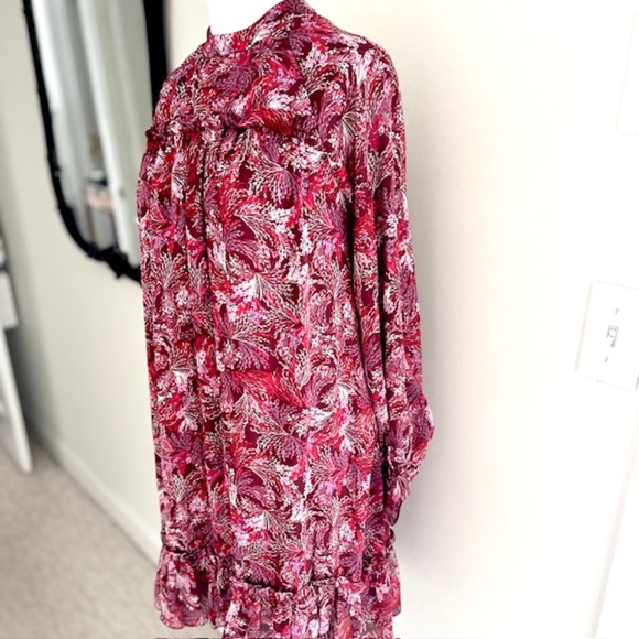 BCBGeneration Women's Long Sleeve Mock Neck Flounce Hem Mini Dress Size 8 NWT - Picture 5 of 12